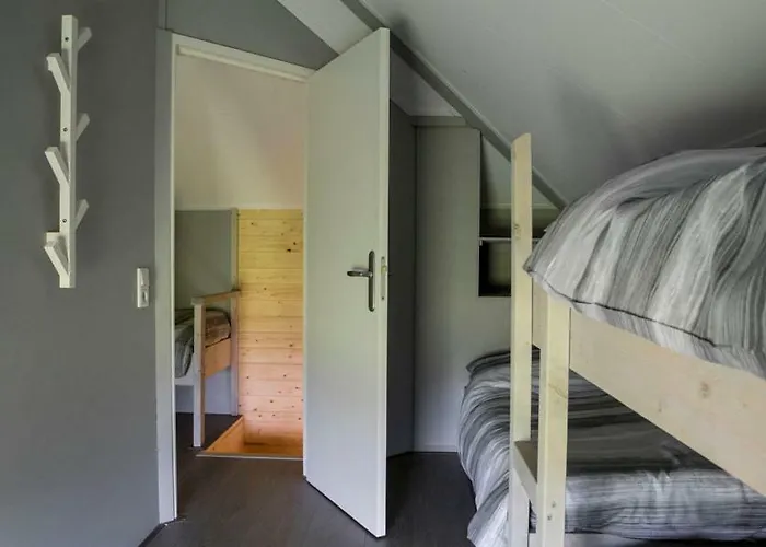 بيت للعطل Nieuw Romalo